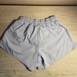 LULULEMON light purple hotty hot size 6